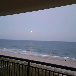 Meet your Posher, Eudine